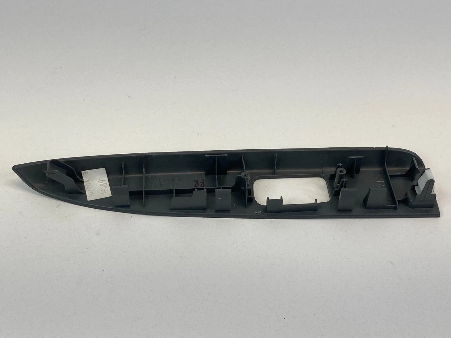 2005-2010 HONDA ODYSSEY REAR RIGHT SIDE DOOR POWER WINDOW SWITCH TRIM BEZEL OEM