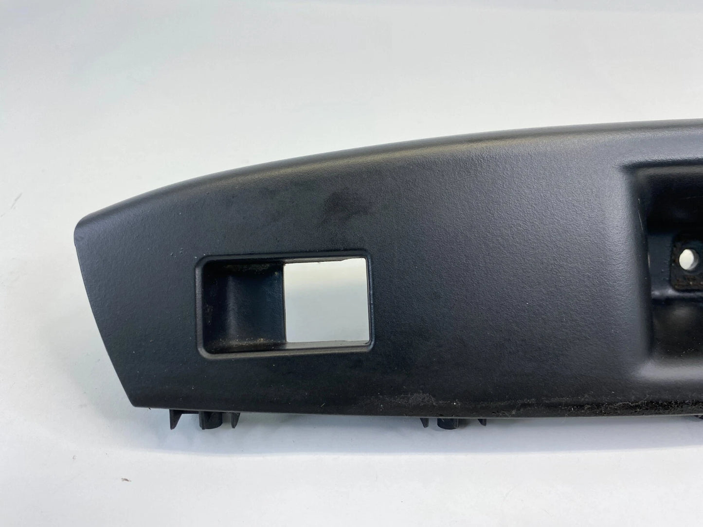 11-16 CHEVROLET CRUZE REAR LEFT DRIVER DOOR WINDOW SWITCH BEZEL OEM 877569434