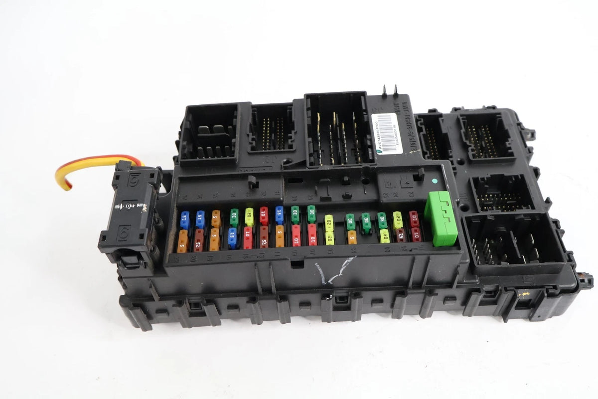 2014-2016 FORD FUSION FUSE BOX BODY CONTROL MODULE RELAY BCM OEM FG9T-15604-CJ
