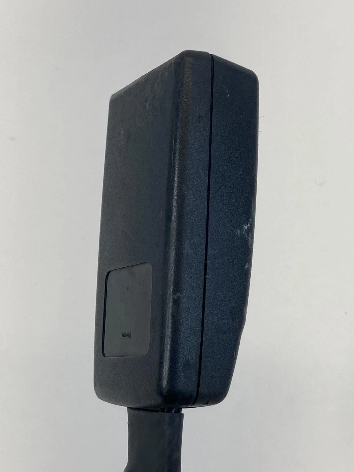 13-19 FORD EXPLORER 16-19 INTERCEPTOR RIGHT PASSENGER SIDE SEAT BELT BUCKLE OEM