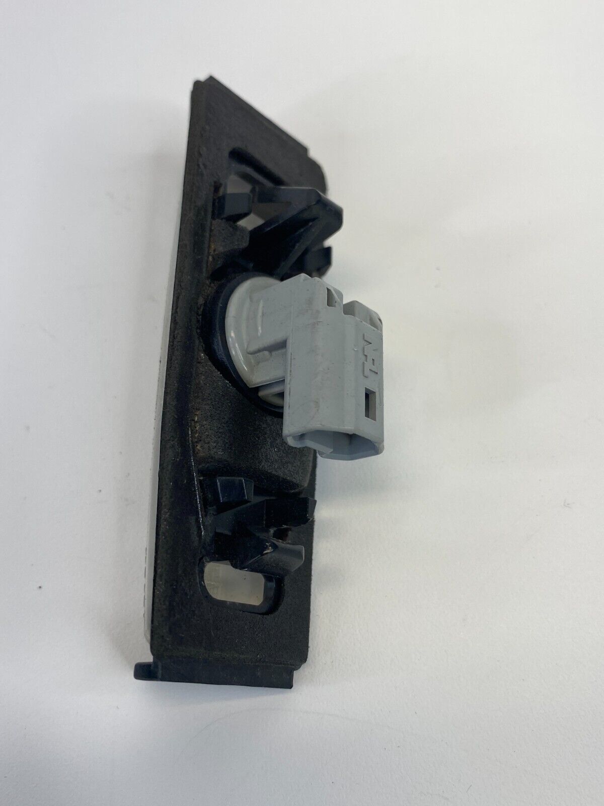 2002-2011 Toyota Camry 04-10 Sienna Trunk Lid License Plate Light E13-0553 OEM