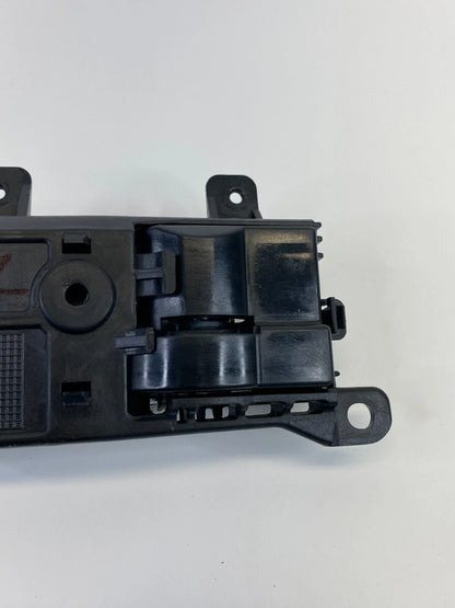 2009-2011 KIA BORREGO REAR LEFT INNER INTERIOR DOOR HANDLE 82613-2J000 OEM