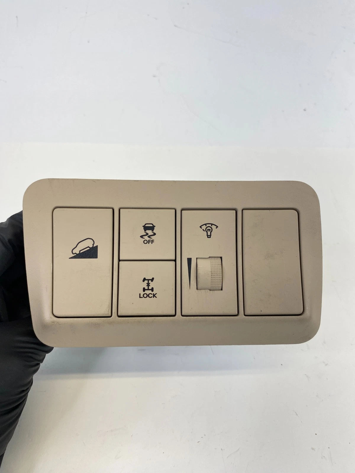 2007-2012 Hyundai Sonata 4WD Dash Dimmer Lock ESC OFF Traction Switch 93300-0W26