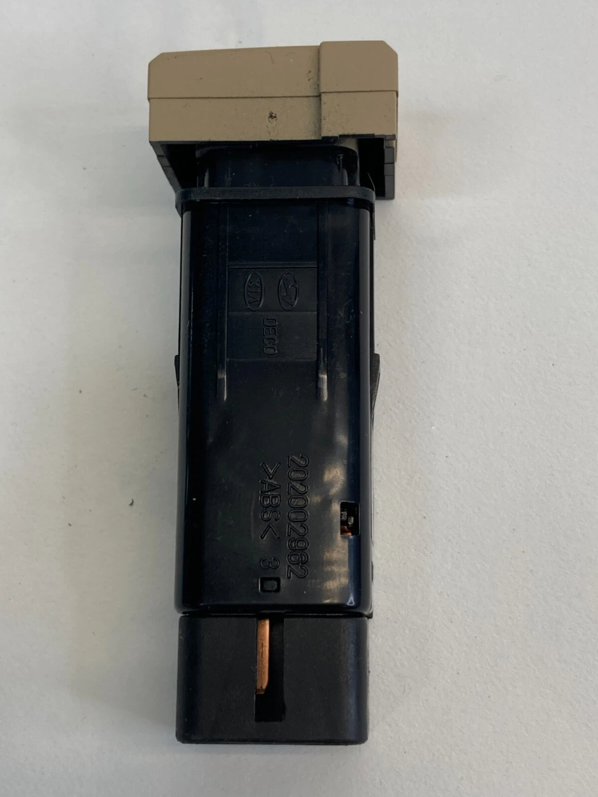2011-2014 HYUNDAI SONATA ACTIVE ECONOMY ACTIVE CONTROL SWITCH ECO 202002962 OEM