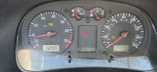 2001-2003 VW VOLKSWAGEN JETTA DASH SPEEDOMETER CLUSTER GAUGES 203K MILES OEM