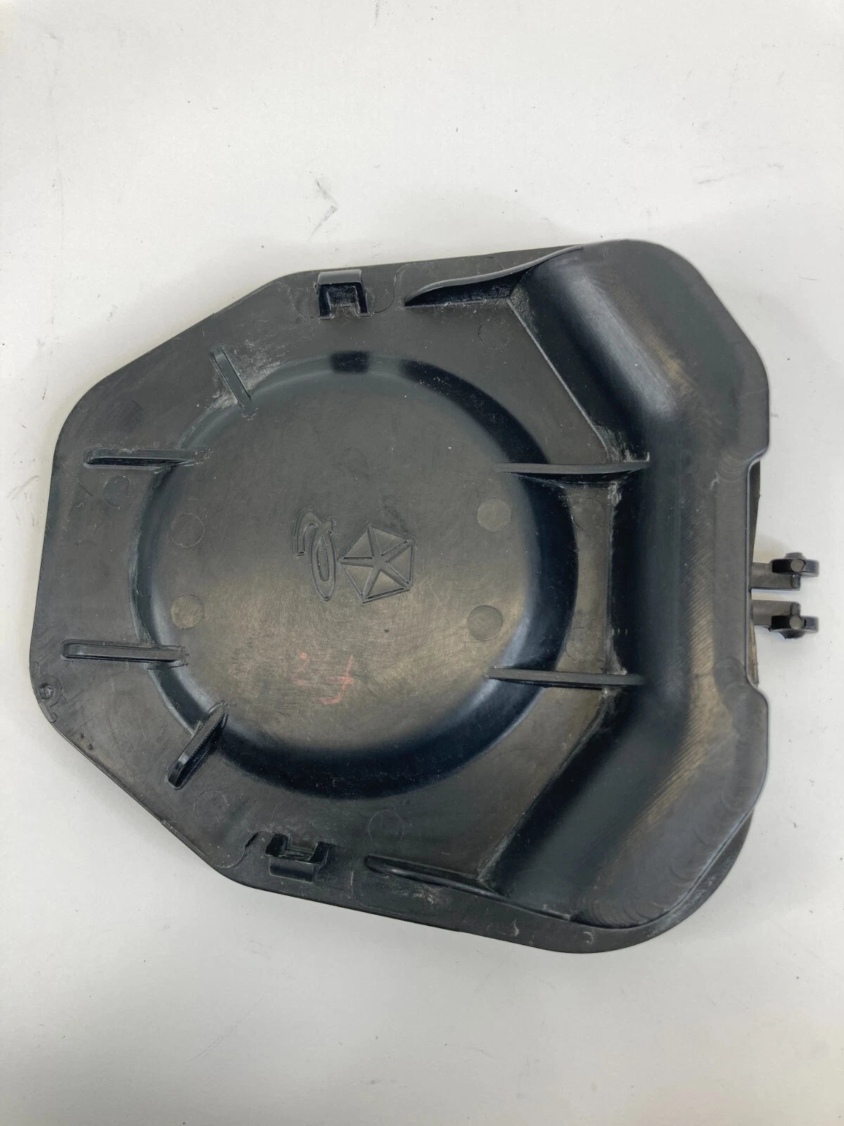 2011-2023 DODGE CHARGER FROMNT RIGHT SIDE DOOR WINDOW REGULATOR ACCESS COVER OEM