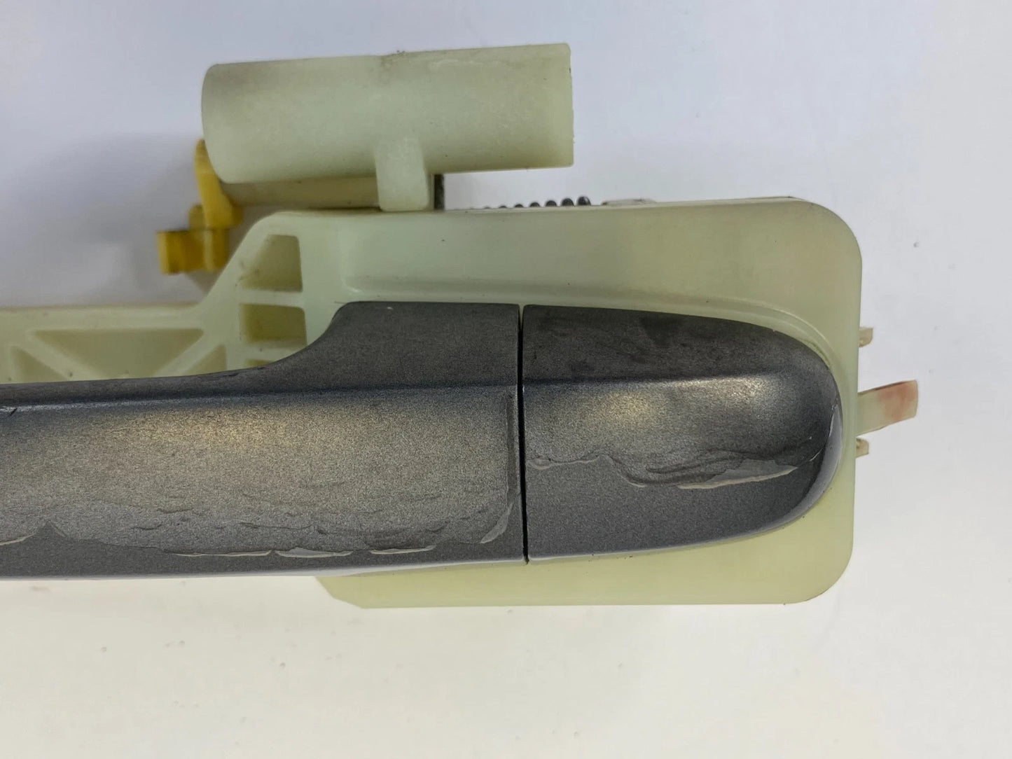 2010-2013 KIA FORTE REAR LEFT DRIVER SIDE EXTERIOR OUTER DOOR HANDLE GRAY OEM