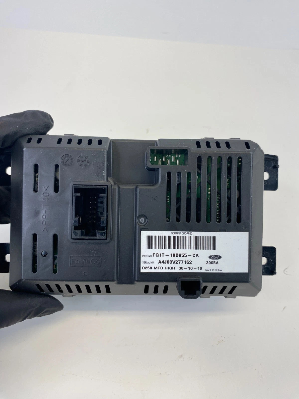 2015-2019 Ford Taurus Police SDN Radio Information Screen Display FG1T-18B955-CA