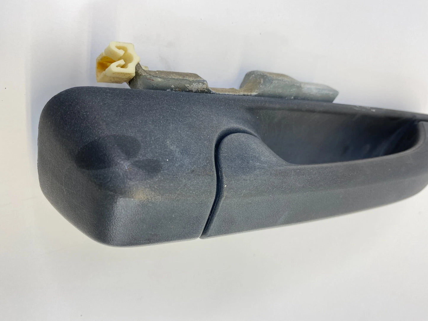 2005-2007 JEEP GRAND CHEROKEE REAR RIGHT SIDE EXTERIOR DOOR HANDLE 55394240AG