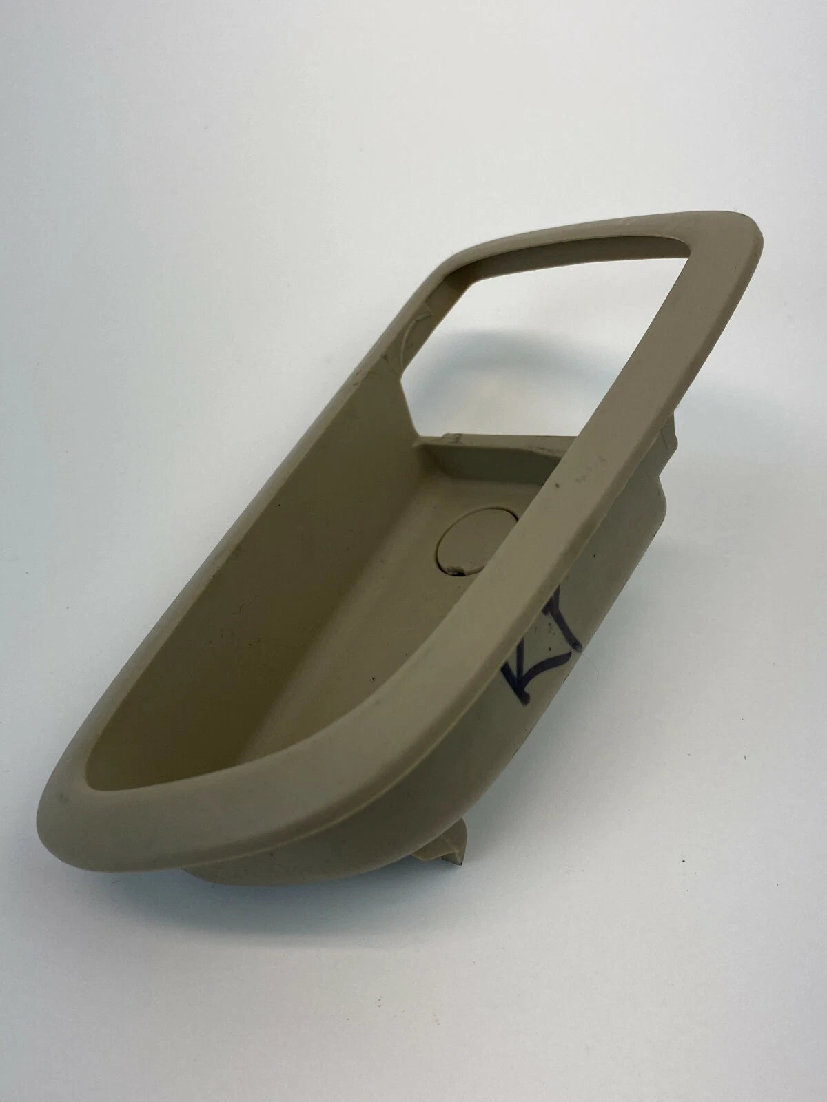 04-09 MAZDA 3 SEDAN REAR RIGHT SIDE INNER DOOR HANDLE BEZEL TRIM COVER RR RH OEM