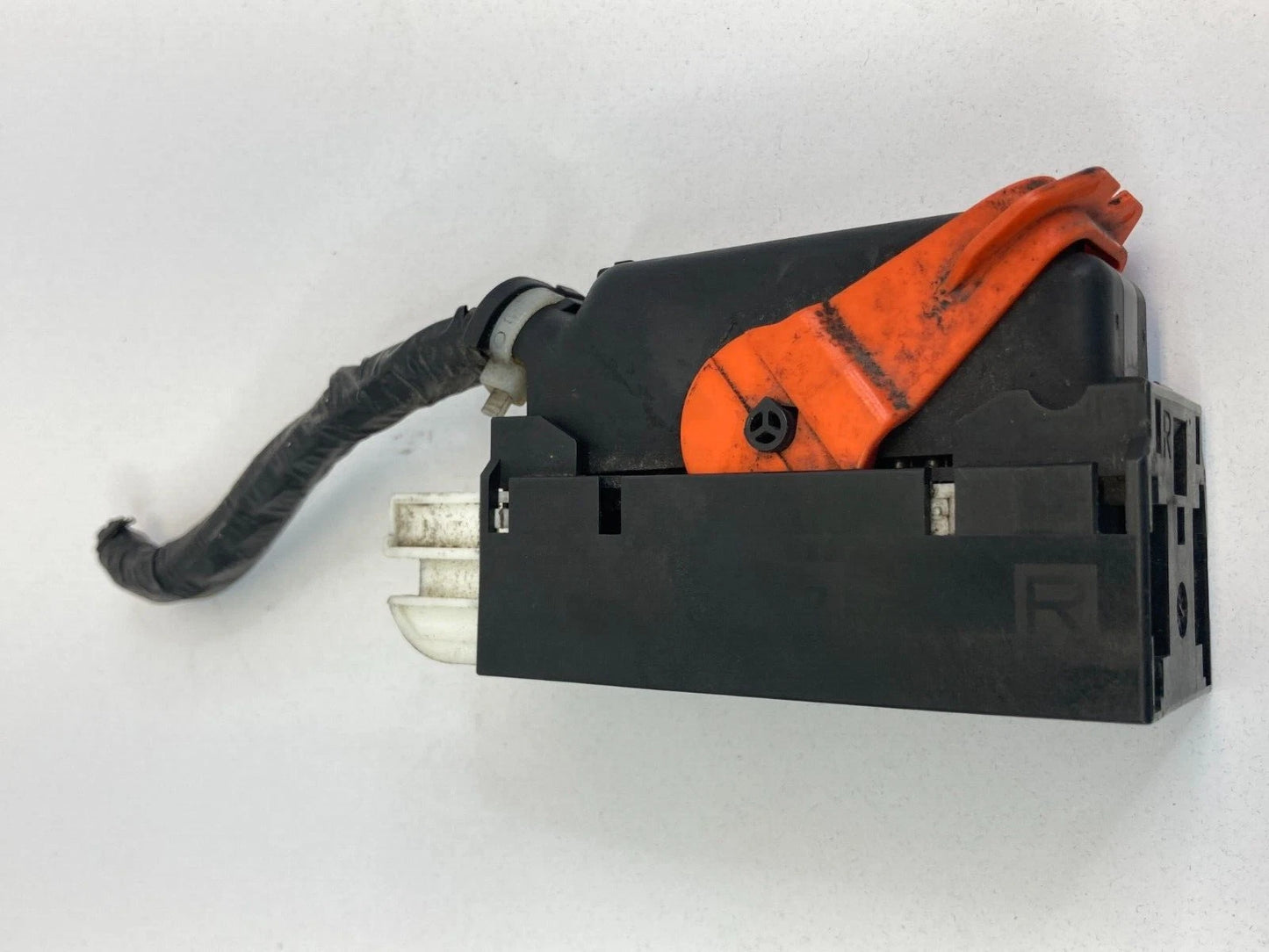 2009 MITSUBISHI LANCER ABS ANTI LOCK BRAKE PUMP MODULE PLUG CONNECTOR RELAY OEM