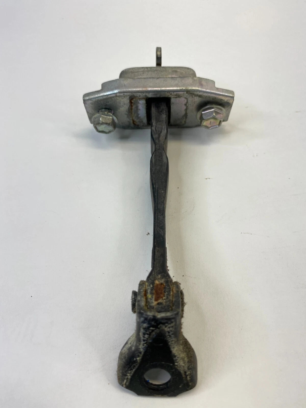 2009 2010 TOYOTA COROLLA REAR RIGHT SIDE DOOR CHECK STOP STOPPER DETENT OEM