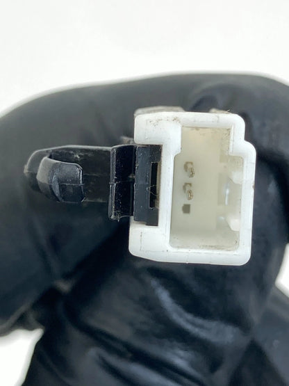 2001-2004 NISSAN PATHFINDER FRONT CENTER CONSOLE ASHTRAY ASH TRAY LIGHT LAMP