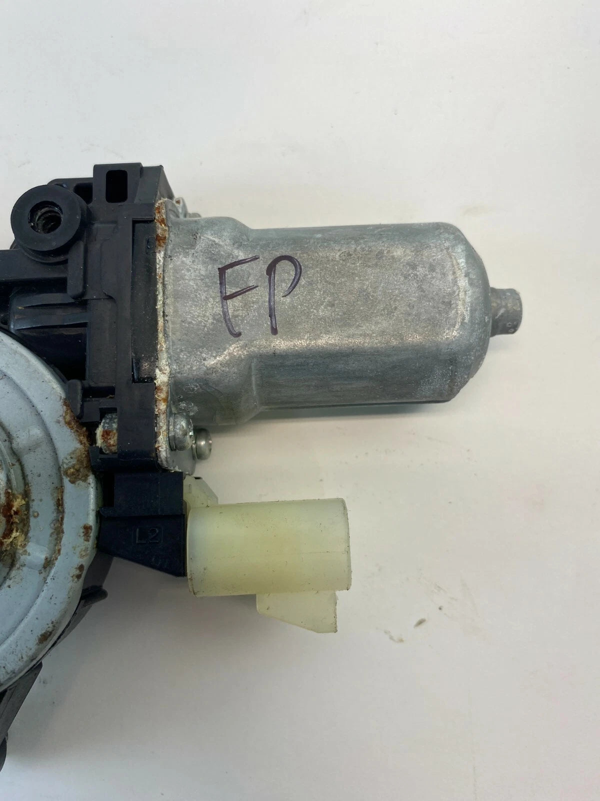 06-11 CHEVROLET HHR FRONT RIGHT PASSENGER SIDE POWER WINDOW MOTOR 262100-3462