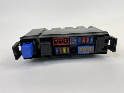2007 2008 INFINITI G35 3.7L 4WD ENGINE COMPARTMENT FUSE BOX RELAY JUNCTION BLOCK