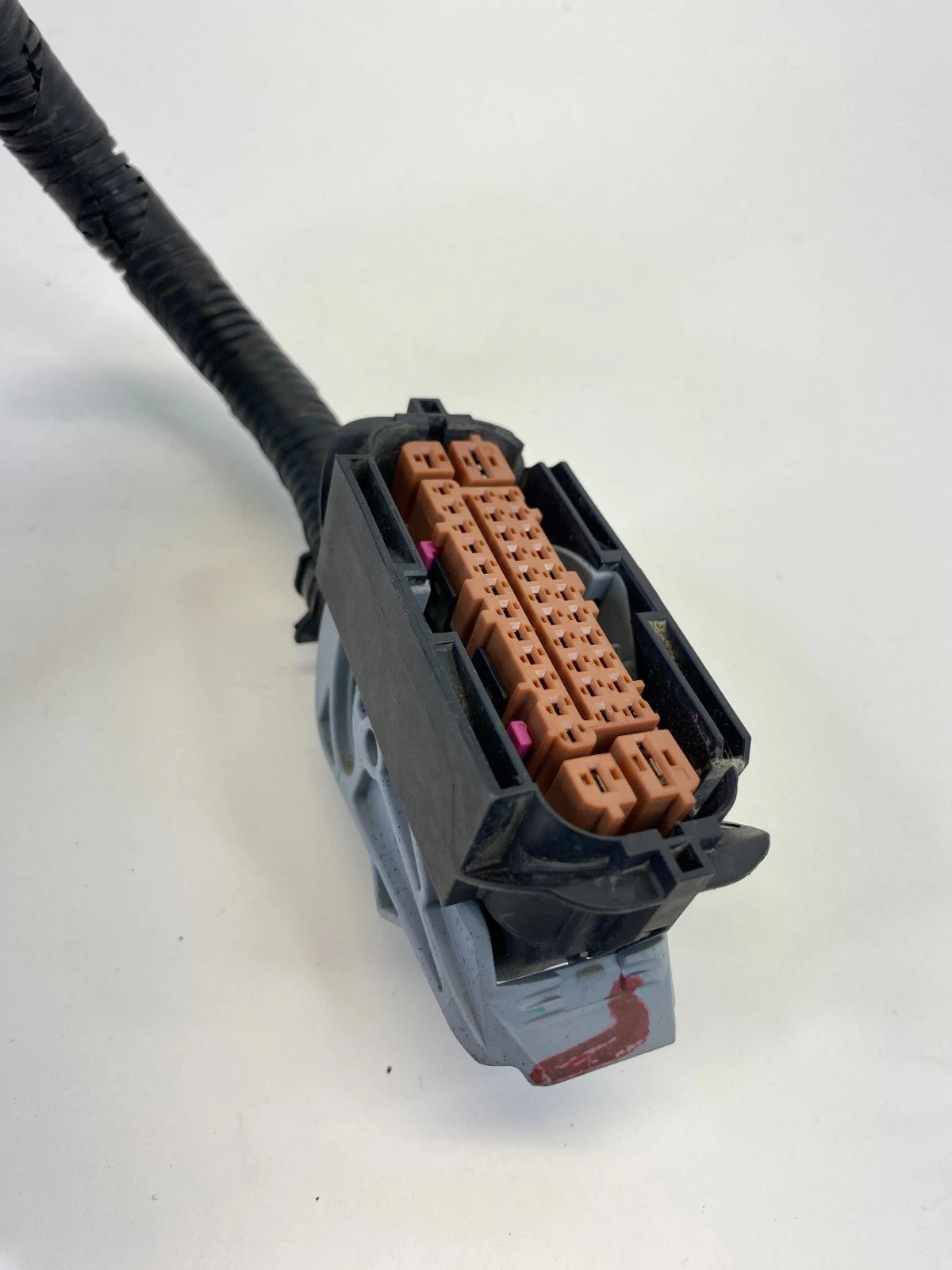 10-12 Hyundai Santa Fe 4WD AT ABS Anti-Lock Brake Cable Plug Connector 13598002