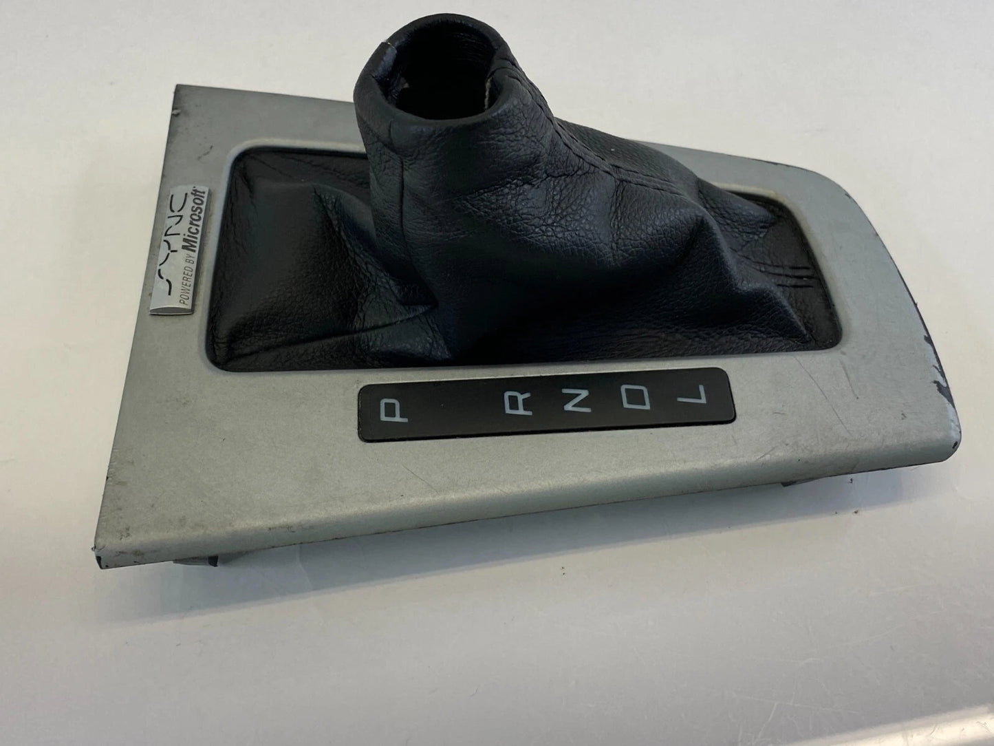 12-14 FORD FOCUS AUTOMATIC CENTER CONSOLE SHIFTER BOOT BEZEL TRIM 75C812012 OEM
