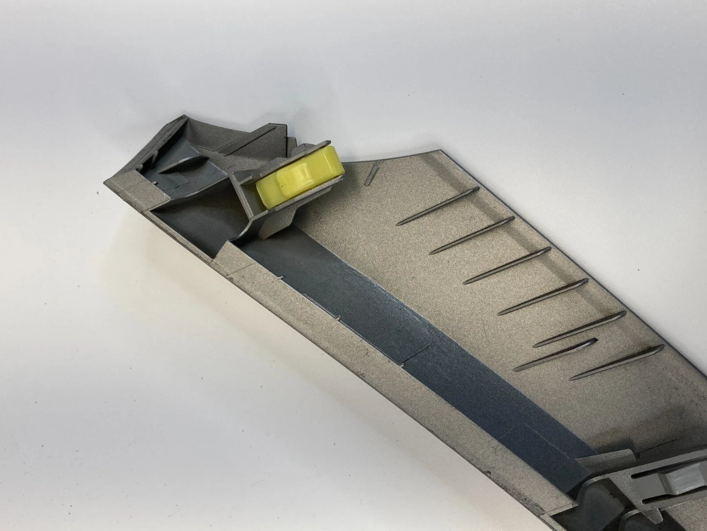 09-13 TOYOTA COROLLA LOWER CENTER CONSOLE LEFT & RIGHT TRIM BEZEL MOLDING SET