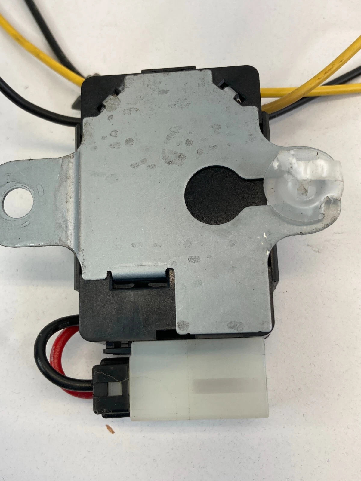 2010-2014 SUBARU OUTBACK REAR WINDOW DEFROST DEFROSTER CONTROL MODULE UNIT OEM