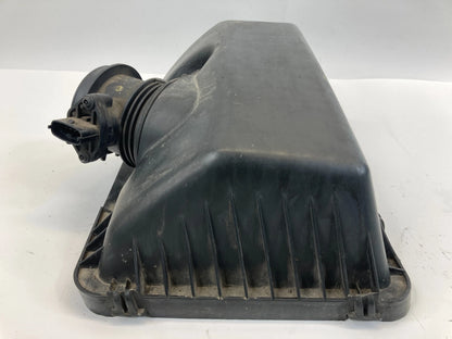 2003-2006 KIA SORENTO 3.5L V6 AIR INTAKE CLEANER BOX UPPER COVER W MAF SENSOR