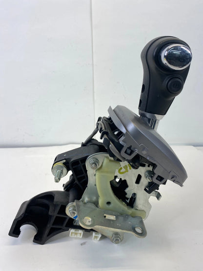 2007-2011 HONDA CR-V AUTOMATIC TRANSMISSION GEAR SHIFTER SELECTOR LEVER OEM