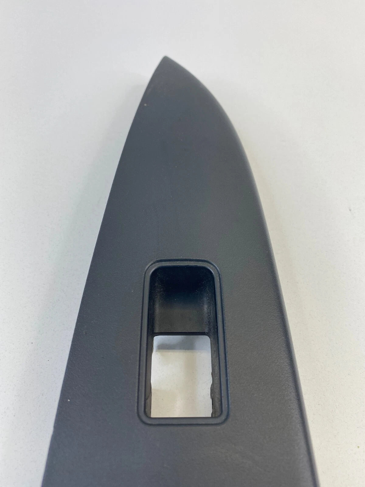 2010-2014 SUBARU OUTBACK LEGACY REAR LEFT WINDOW SWITCH PANEL BEZEL 94263AJ15A