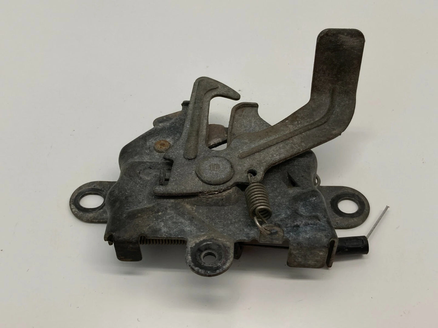 2000 2001 2002 TOYOTA ECHO HOOD LOCK LATCH RELEASE ACTUATOR OEM
