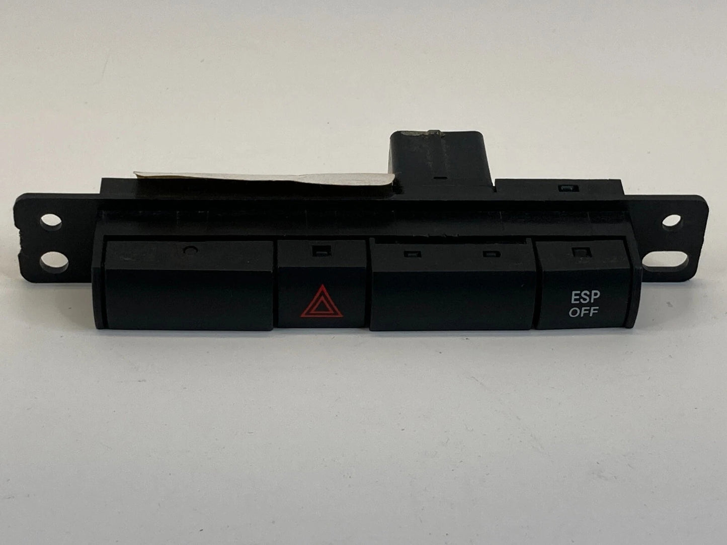 2010 10 VOLKSWAGEN ROUTAN EMERGENCY HAZARD ESP OFF SWITCH OEM