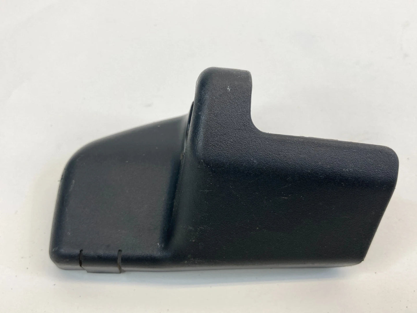 2003-2008 TOYOTA COROLLA 4DR FRONT RIGHT SEAT TRACK END COVER TRIM 72157-02060-B