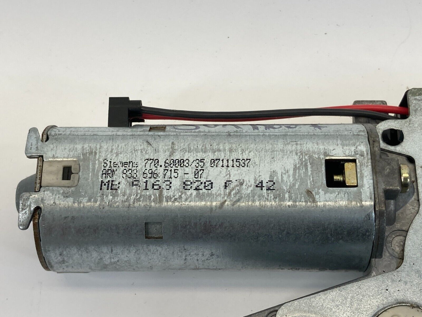 1998-2003 Mercedes-Benz ML 320 Power Sunroof Sun Roof Motor 163-820-07-42 OEM