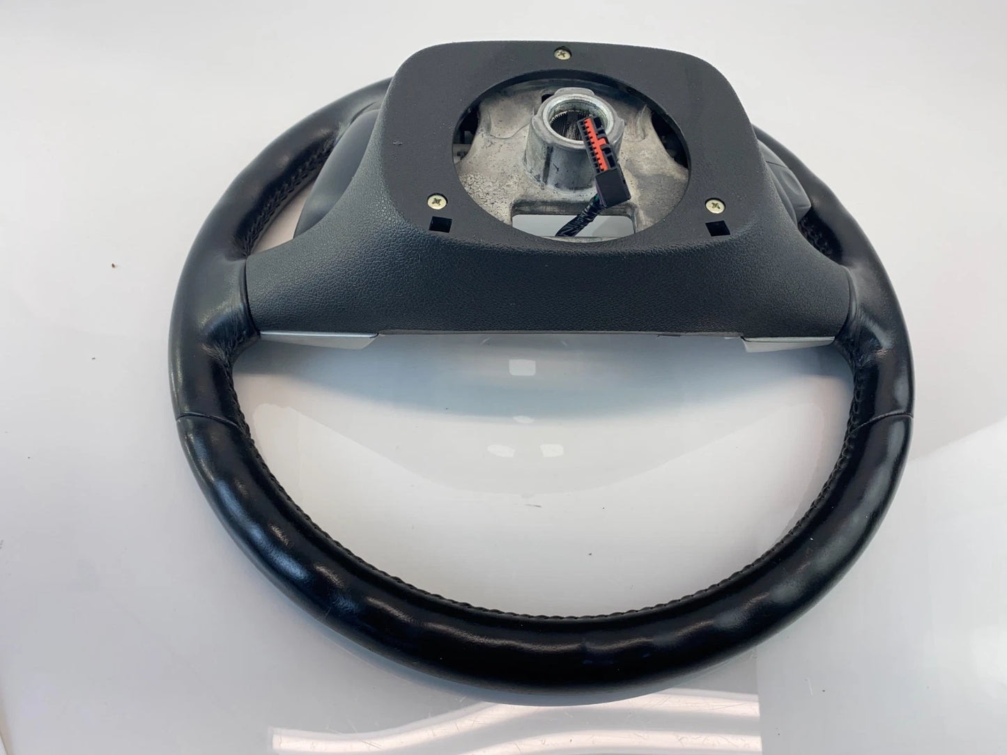 09-12 CHEVROLET TRAVERSE STEERING WHEEL W/ BUTTON RADIO VOLUME & CRUISE CONTROLS