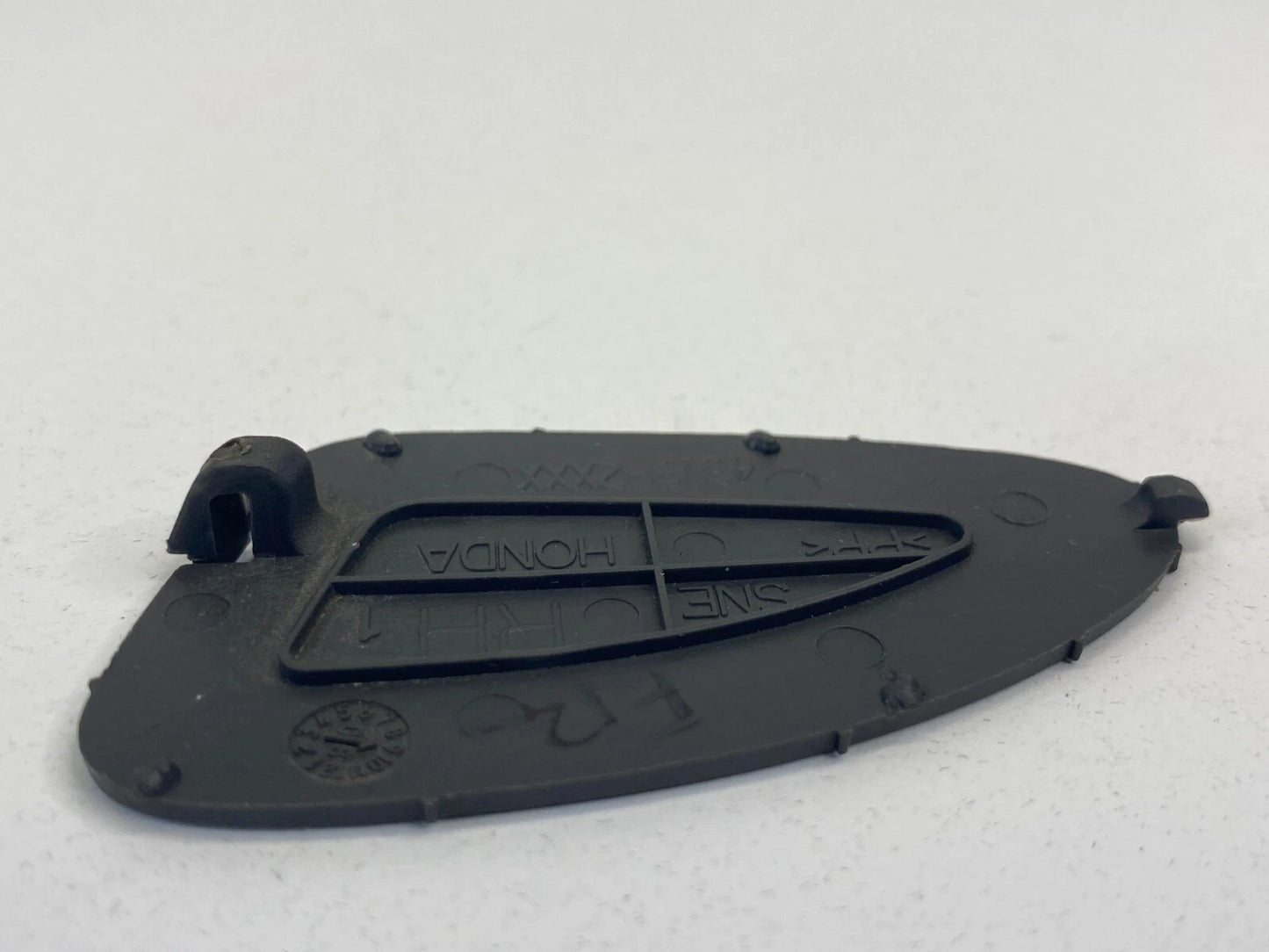 2001-2005 HONDA CIVIC COUPE FRONT RIGHT DOOR PANEL HANDLE SCREW COVER CAP OEM