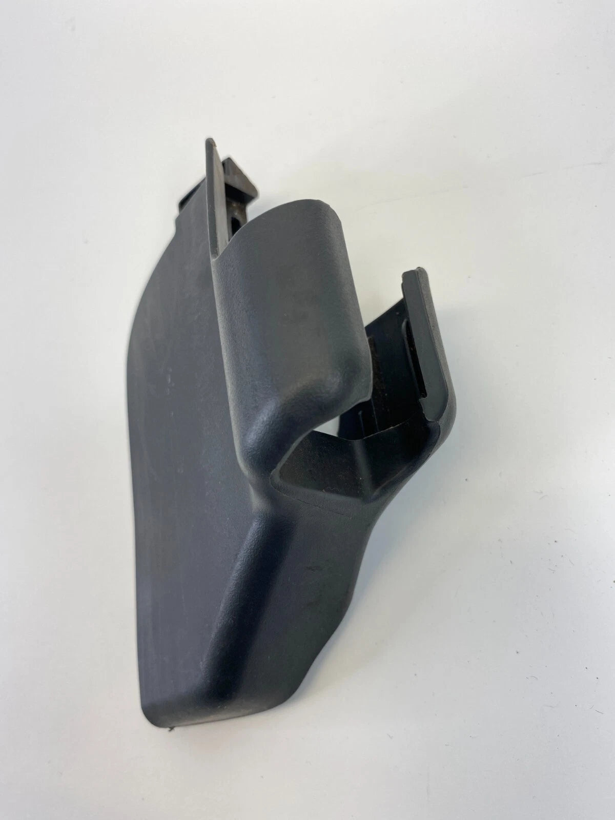 2009-2013 TOYOTA COROLLA LEFT SEAT TRACK BRACKET INNER COVER TRIM 72158-02130
