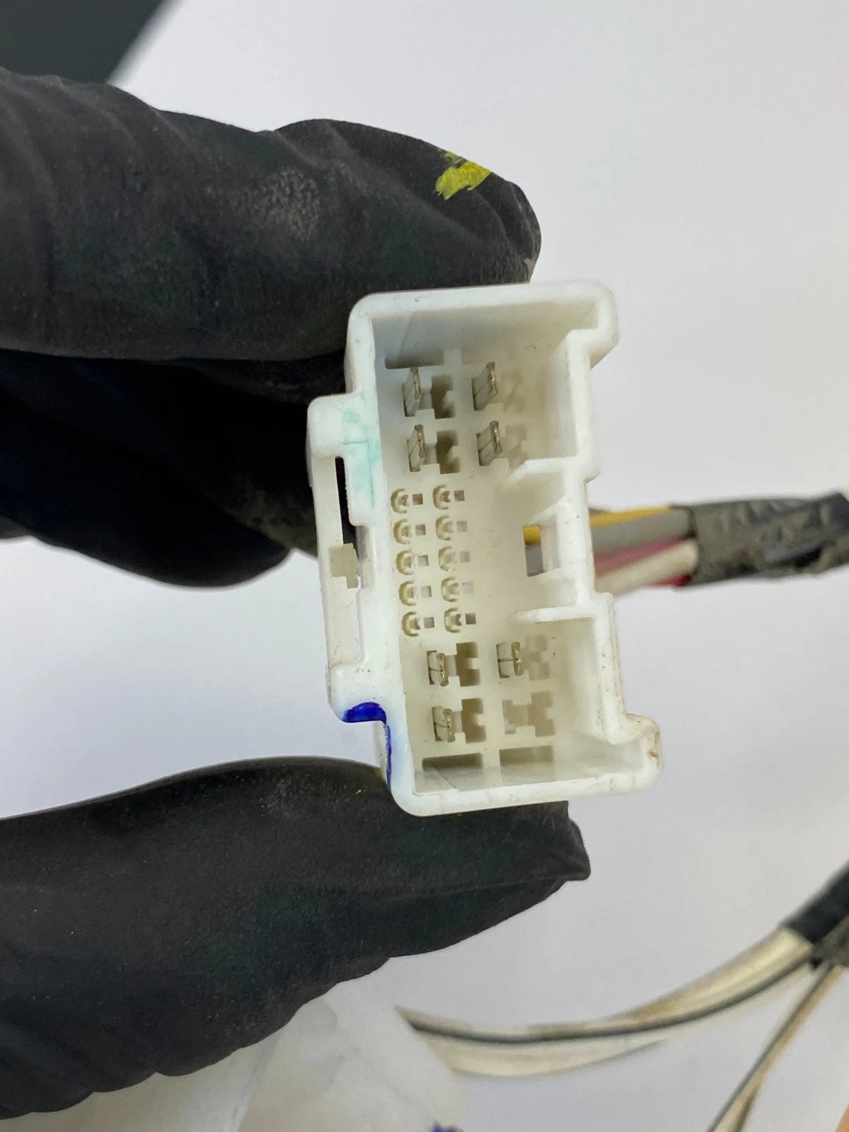 2009 2010 2011 TOYOTA YARIS INTERIOR FUSE BOX JUNCTION BLOCK 82730-52C90