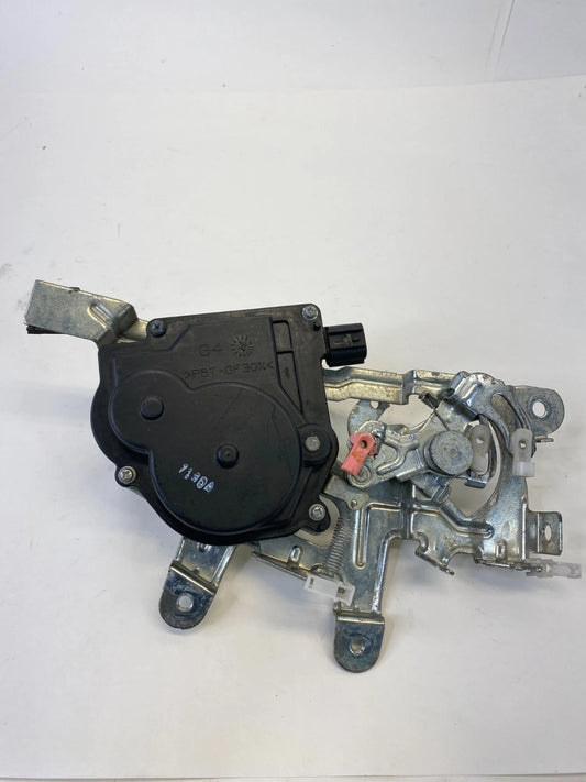 05-10 HONDA ODYSSEY REAR RIGHT SLIDING CRANK HANDLE LOCK LATCH ACTUATOR