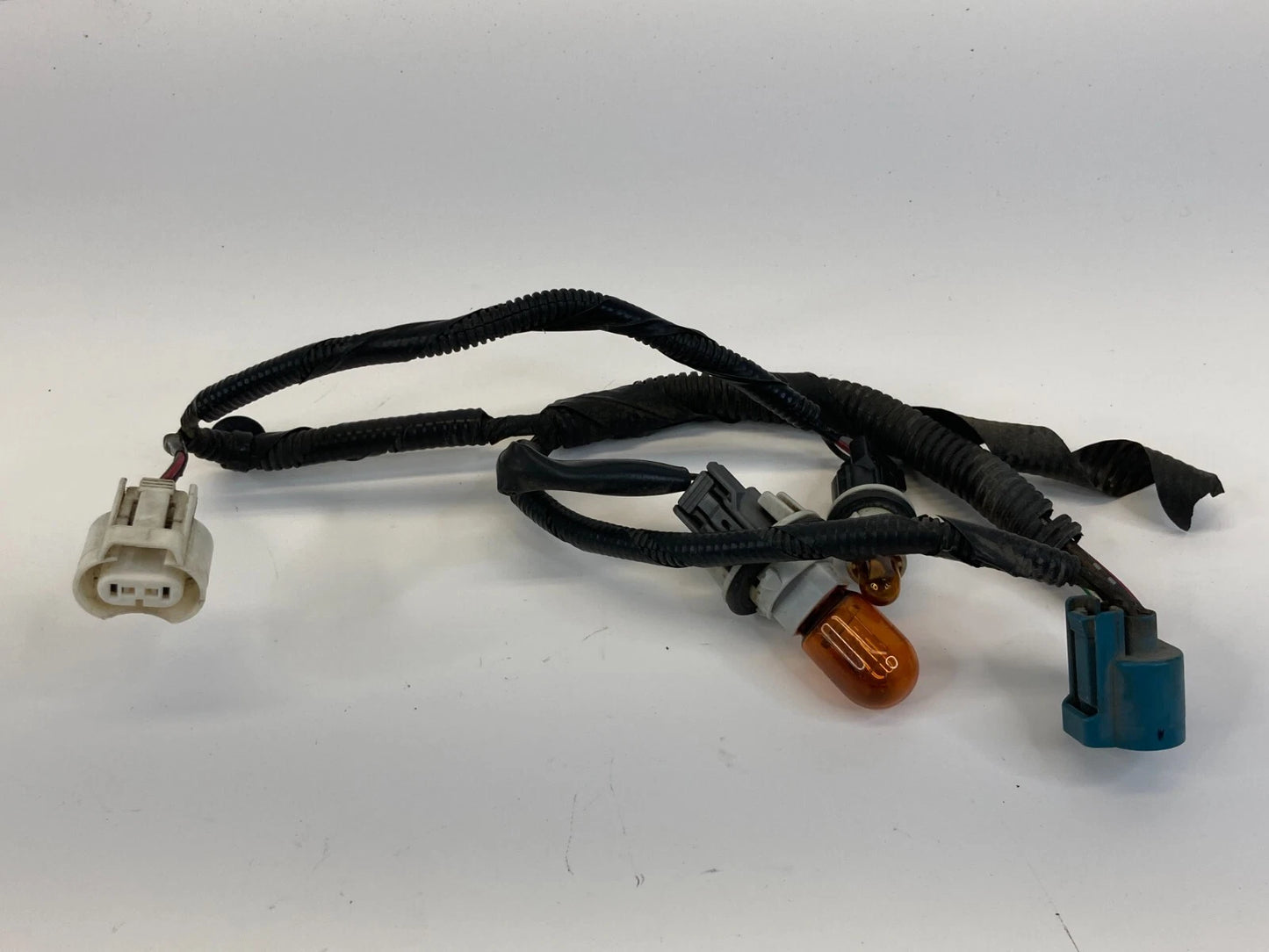 2005 2006 2007 HONDA ODYSSEY REAR TAIL LIGHT BULB LAMP SOCKET PLUG HARNESS OEM