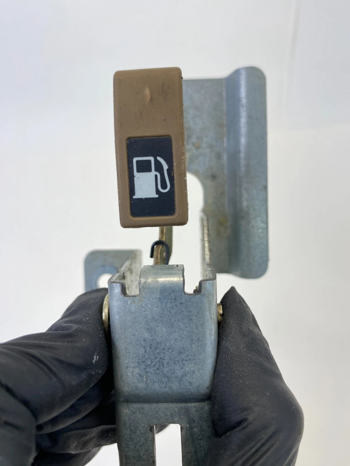 2003-2008 HONDA PILOT FUEL LID DOOR OPENER PULL LEVER HANDLE RELEASE OEM