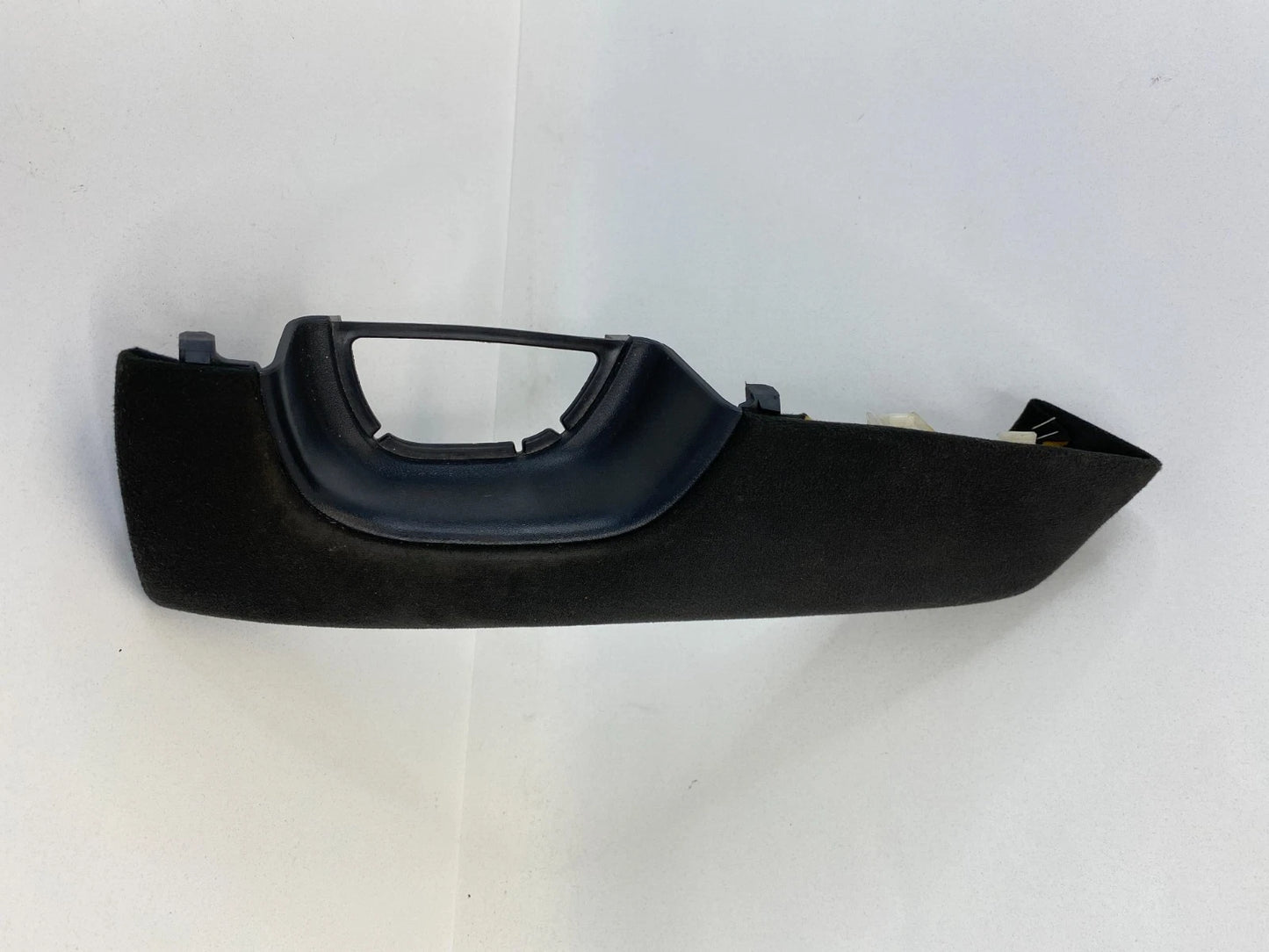 2007-2012 NISSAN ALTIMA REAR RIGHT PASSENGER SIDE DOOR PULL ARM REST 82940-JA00