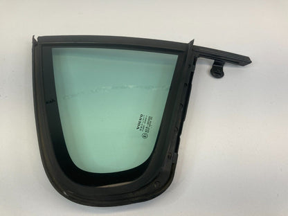 01-09 Volvo S60 Sedan Rear Right Side Door Quarter Vent Window Glass 8643030 OEM