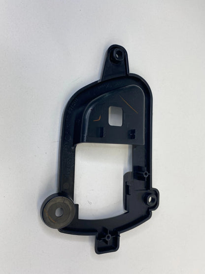 2007 2008 MITSUBISHI OUTLANDER REAR LEFT INNER DOOR HANDLE BEZEL 3H45X SPC01649