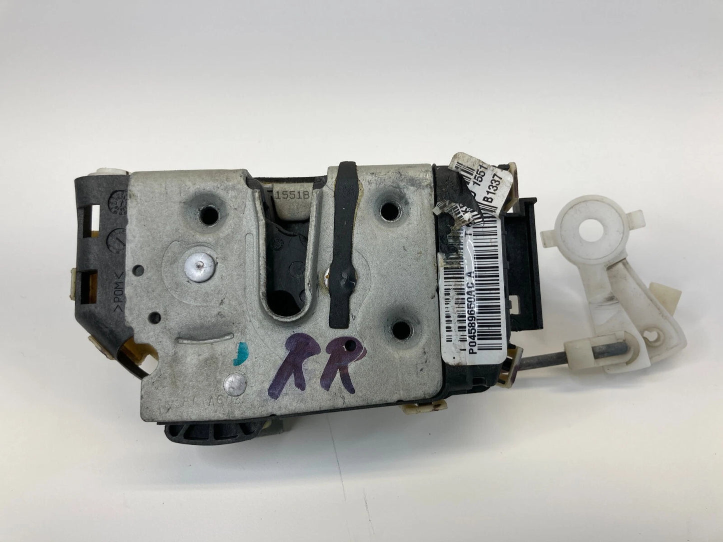 2010-2017 JEEP PATRIOT REAR RIGHT SIDE DOOR LATCH LOCK ACTUATOR 04589650AC OEM
