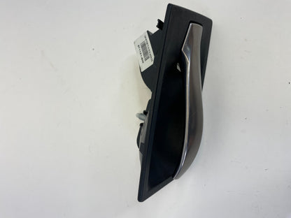 2006 2007 BMW 530xi Front Right Side Interior Inner Door Handle 70342889 OEM