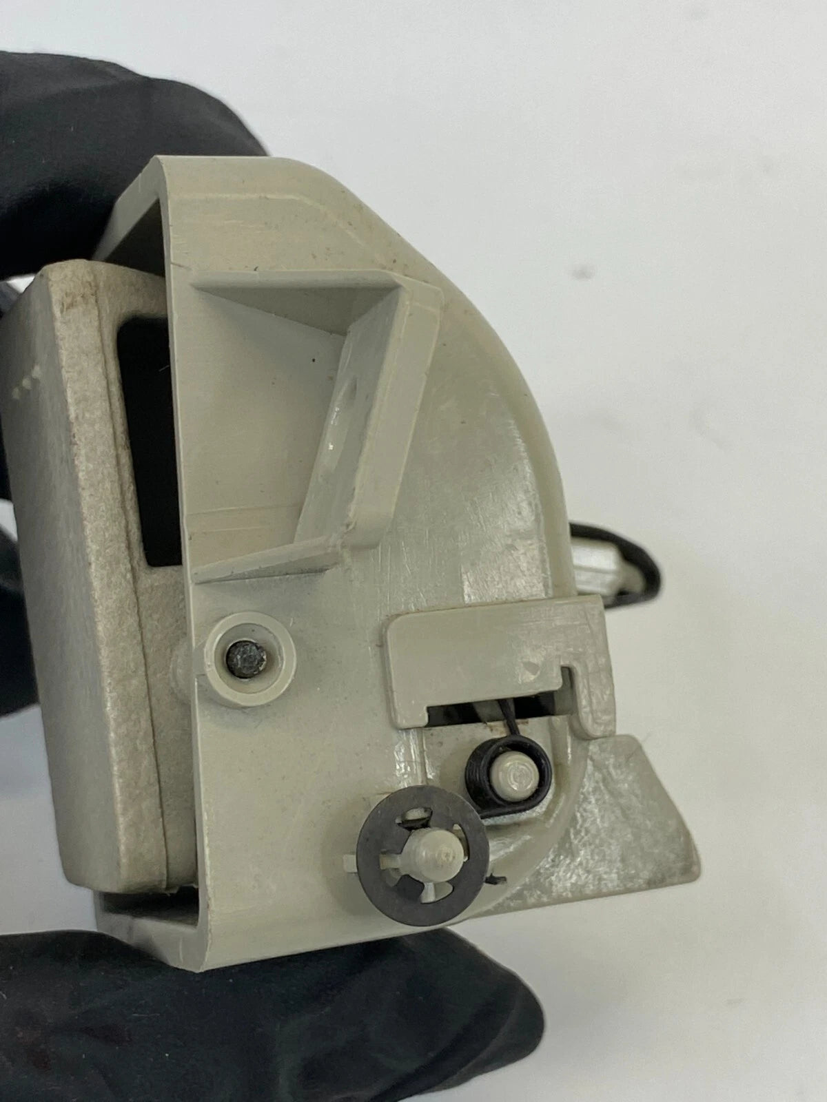 03 04 05 06 07 08 INFINITI G35 BACK REAR RIGHT INNER ROOF HANGER HOOK CLIP OEM