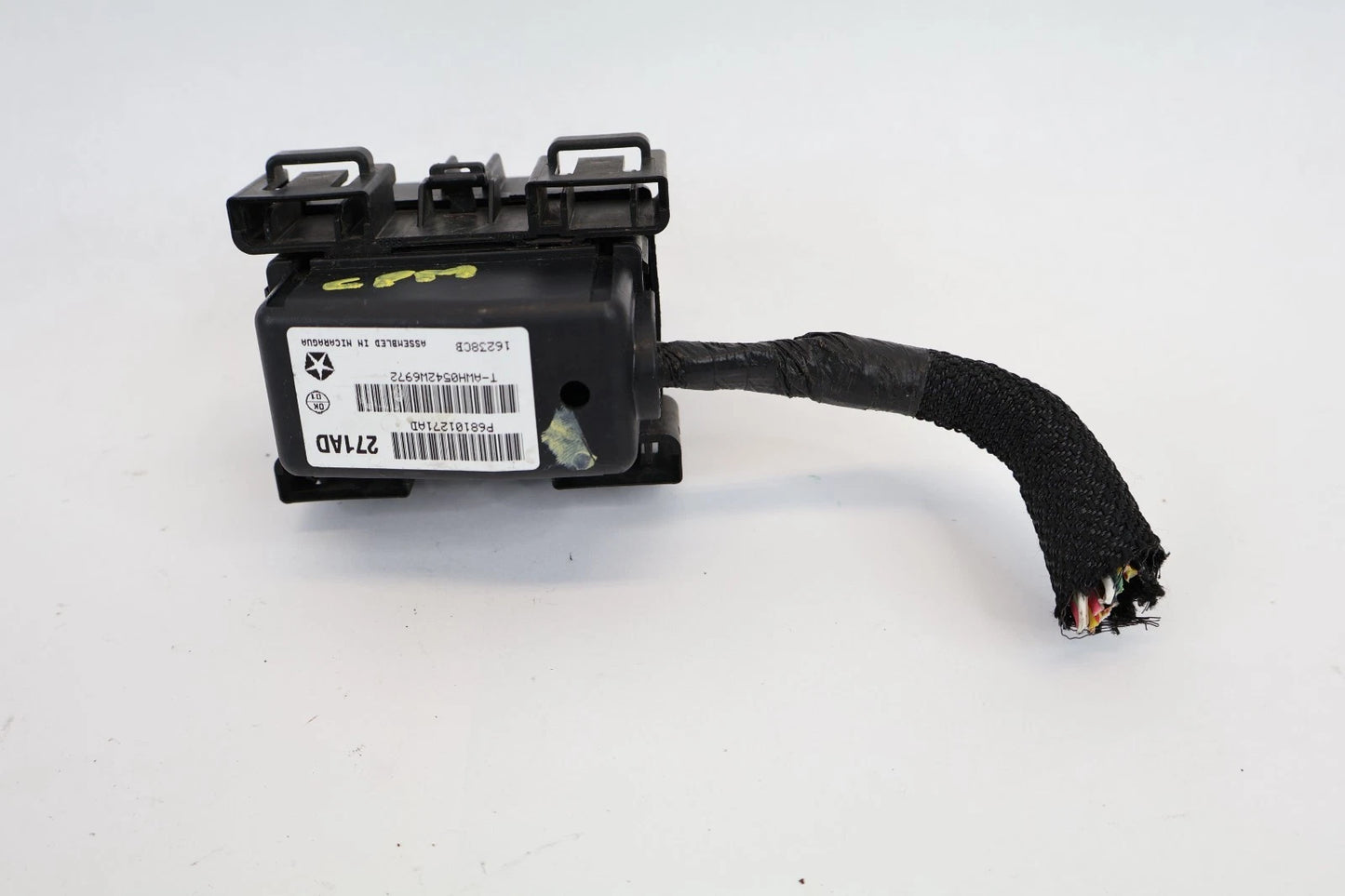 2011-2013 GRAND CHEROKE HEADLIGHT FUSE RELAY WIRING MODULE UNIT OEM 68101271AD