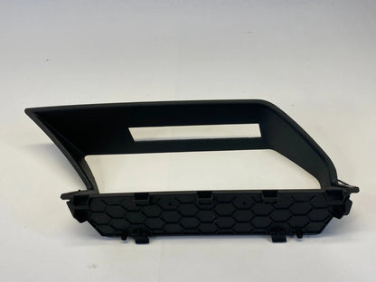 2010-2012 MERCEDES GLK350 GLK300 CENTER NAVIGATION SCREEN TRIM BEZEL A2046801989