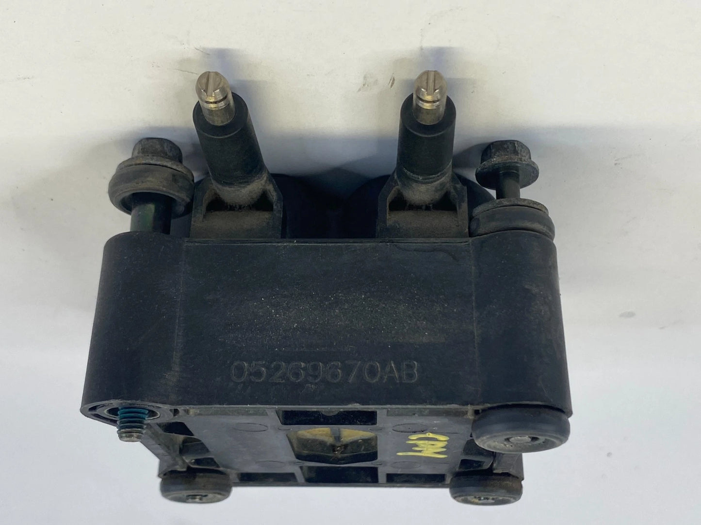 2002-2006 MINI COOPER 1.6L L4 16V IGNITION DISTRIBUITOR COIL IGNITER PACK OEM
