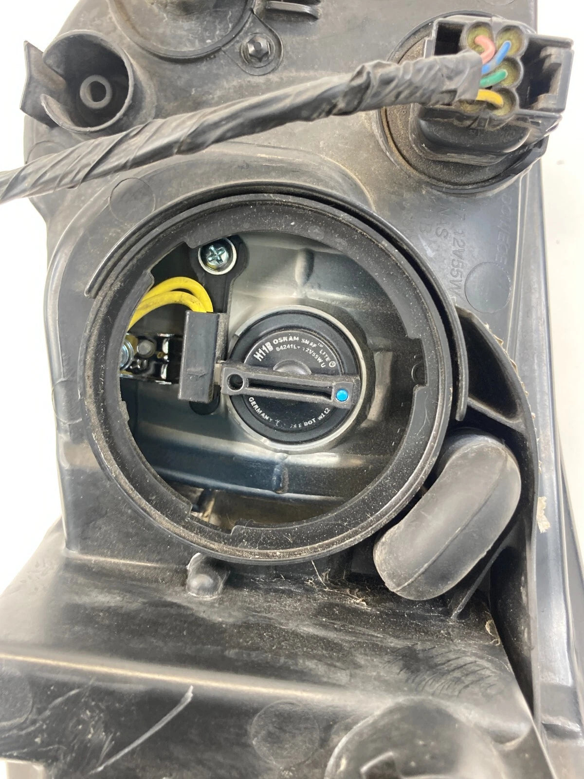 10-13 KIA FORTE FRONT RIGHT PASSENGER SIDE HEADLIGHT HEADLAMP LAMP 92102-1MXXX