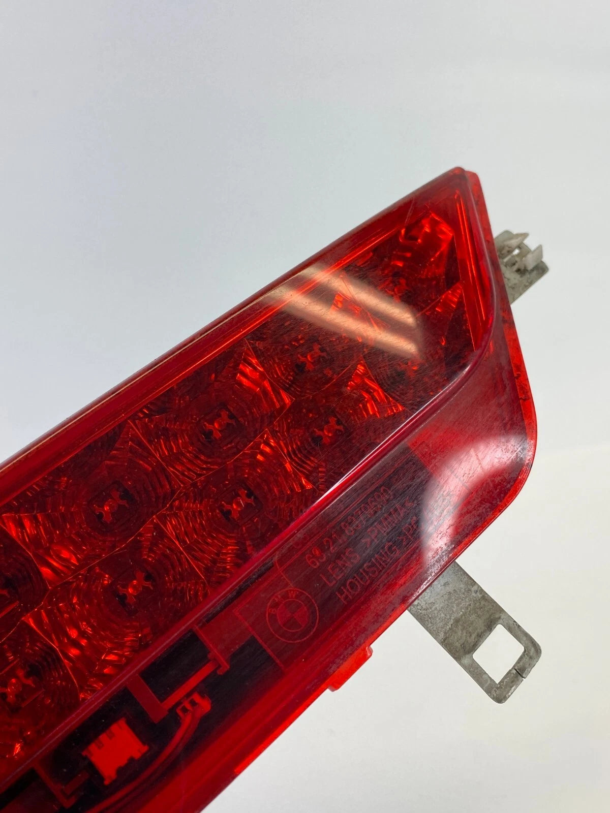 2002-2005 BMW 745I REAR RIGHT PASSENGER INNER TAILLIGHT LAMP 63216911796 OEM