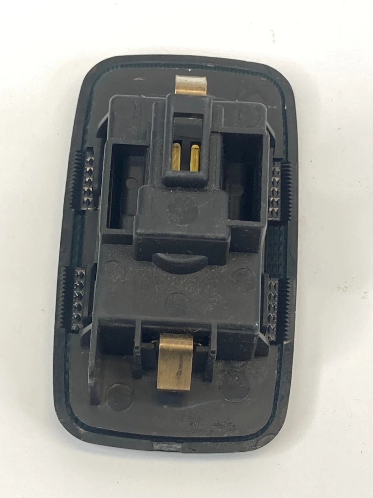 2006 07 08 09 2010 INFINITI M35 UNDER DASH LOWER DOME LIGHT LAMP OEM