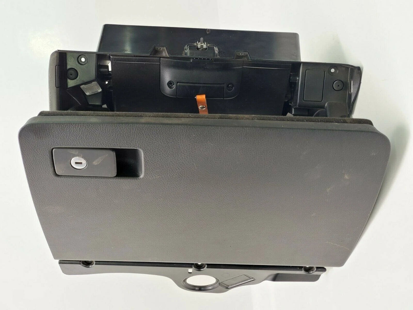 06 07 08 09 10 VW VOLKSWAGEN PASSAT GLOVE BOX STORAGE COMPARTMENT 3C1857097AN